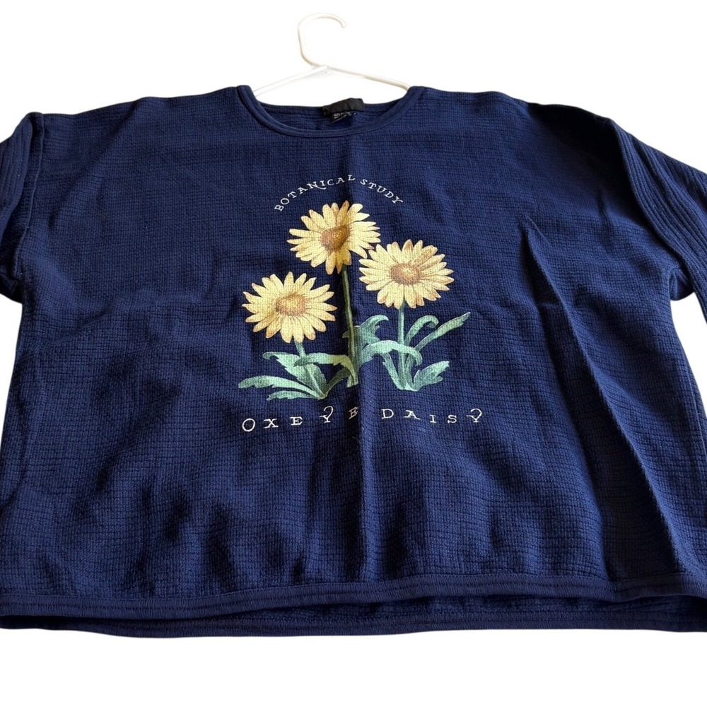 Vintage Navy Blue Waffle Knit Oxeye Daisy Botanical Graphic Sweatshirt XL